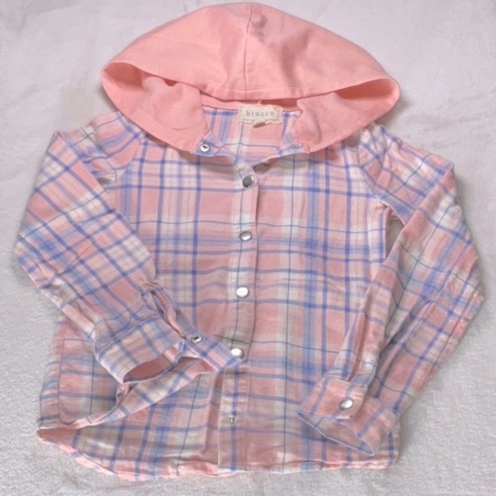 Btween: Plaid/Button-Down Shirt w Hood! 🍁❄️